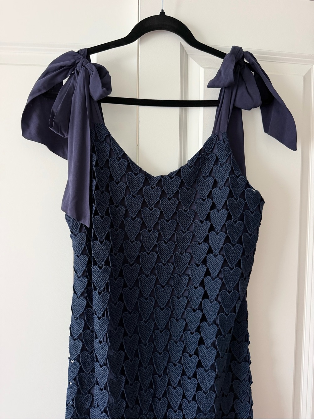 Umgee Navy Heart Shaped Crochet Fringe Maxi Dress Medium Tie Shoulder NWT Boho - Picture 5 of 15